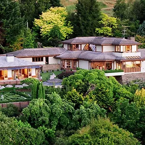 Lodge Lake Taupo Lodge